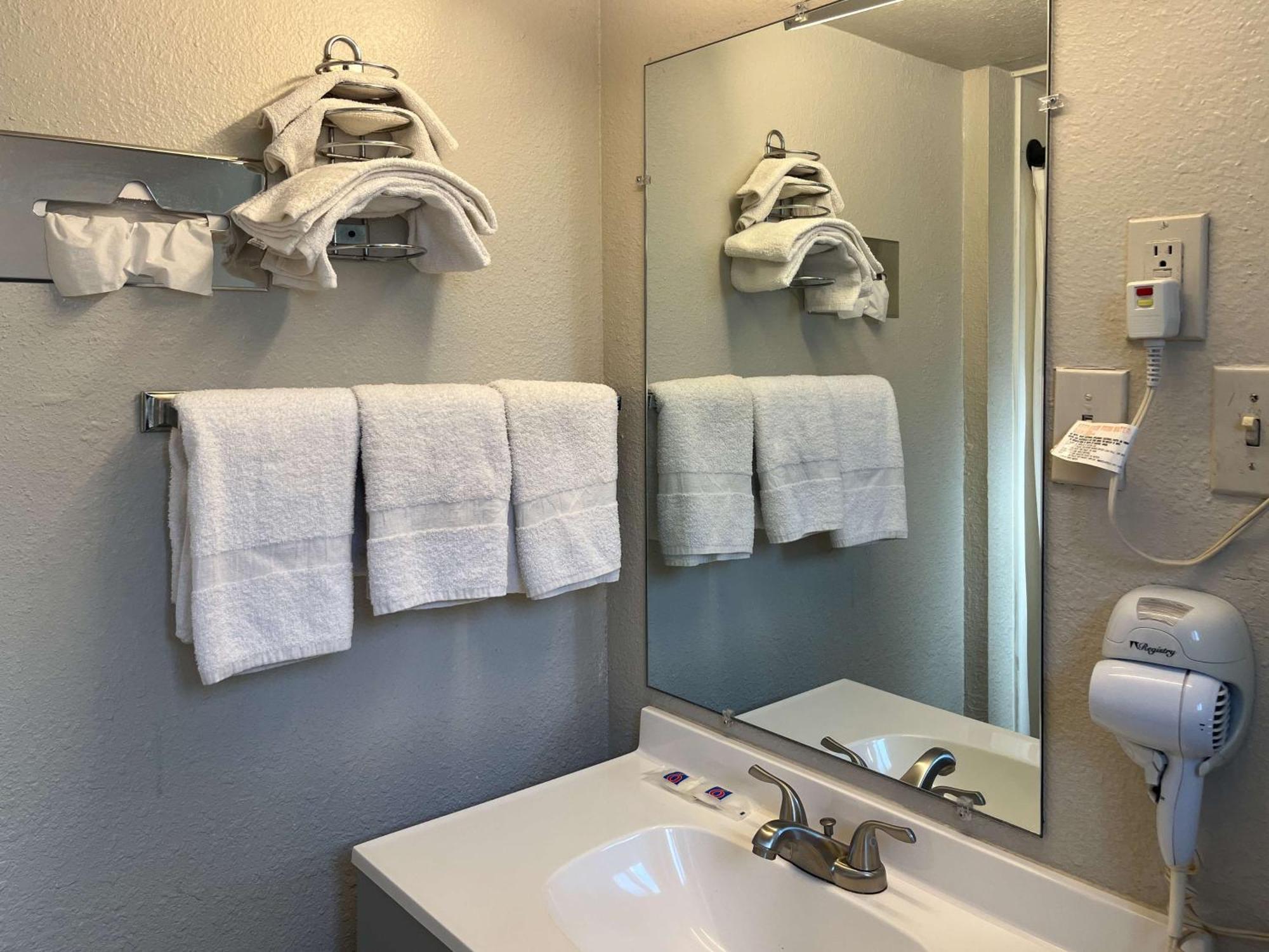 Motel 6 Artesia, Nm Dış mekan fotoğraf